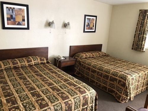 Penn Amish Motel Denver Екстериор снимка